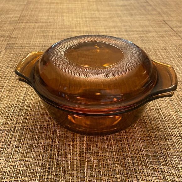 Brown Amber Fire King Anchor Hocking 12 Oz Mini Casserole w Lid Tab Handle #472 - Picture 3 of 10